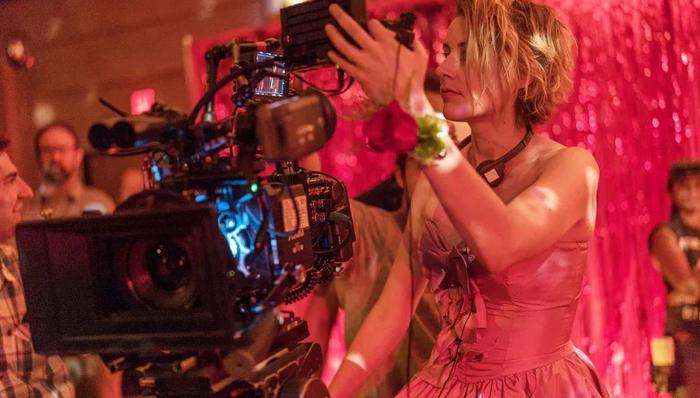 【专访】《伯德小姐》导演：电影是处女作，也是我人生的半自传