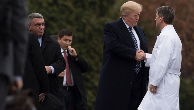 白宫“御医”：特朗普身体很健康 认知能力没毛病