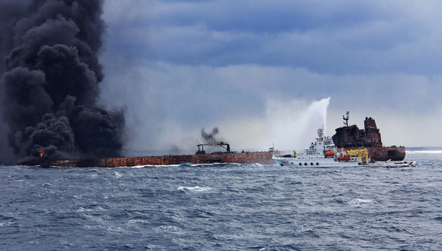 东海船舶碰撞追踪：专家详解对涉事船舶应如何追责