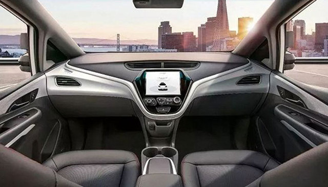 对于通用而言，真正的自动驾驶是不需要方向盘和踏板的