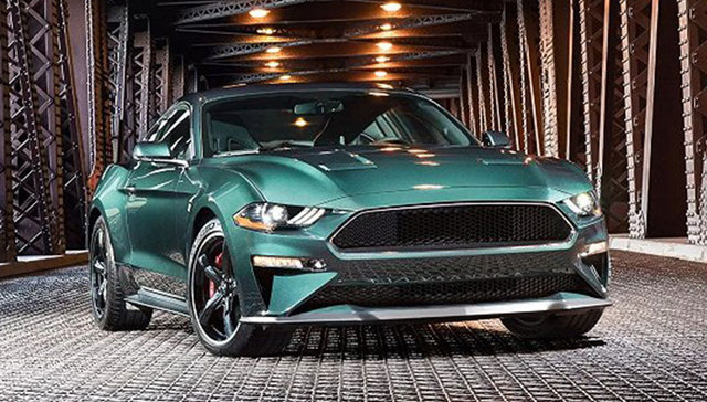 这是一辆八缸复古绿色的真正野马