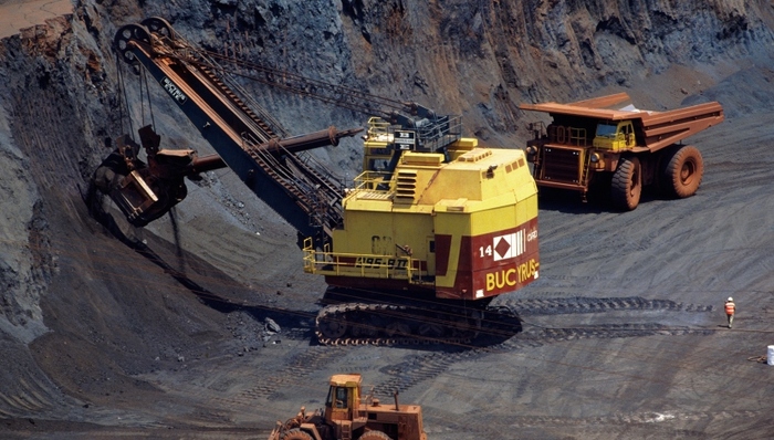 探矿权,神火股份,现金流量法,潞安,矿业投资,转让合同,资源量,欠缴,国土部,煤炭市场