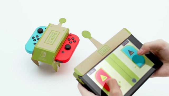 今天早晨，任天堂用几个瓦楞纸盒重新定义了游戏