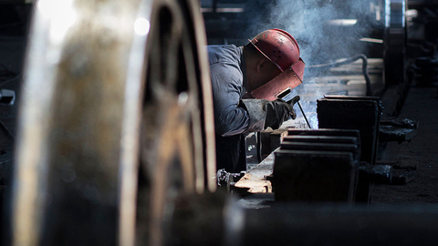 【视频】2017年我国经济运行稳中向好 好于预期