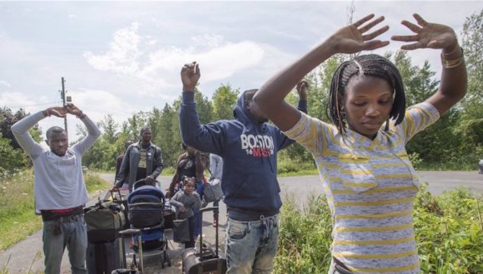 20万难民将从美国涌入加拿大，或重蹈2017年覆辙