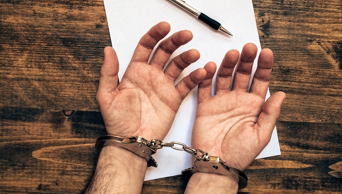 连环奸杀,,杀人逃犯,检察官