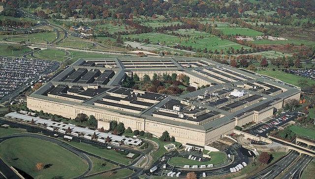 军报刊文：新战略充斥旧思维 美国冷战老调几时休？