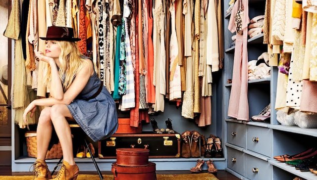 【尬聊】买来买去都是一样的衣服 着装风格怎么就固化了