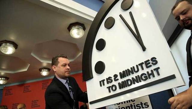 末日,末日钟,冷战时期,人类,末日时钟,原子科学家公报,核武,气候变迁,特朗普,官网