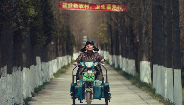 【文娱早报】今日头条与BuzzFeed达成战略合作 贾樟柯监制《海上浮城》获圣丹斯最佳群戏奖