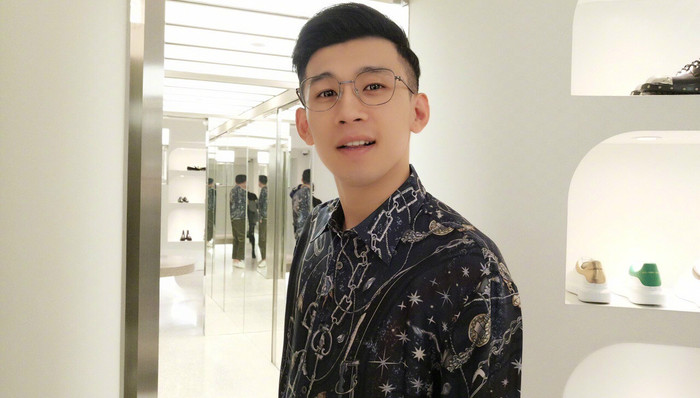 77首喊麦歌曲被禁，MC天佑阿哲被迫改名，1000余名主播被封，喊麦将步嘻哈后尘？