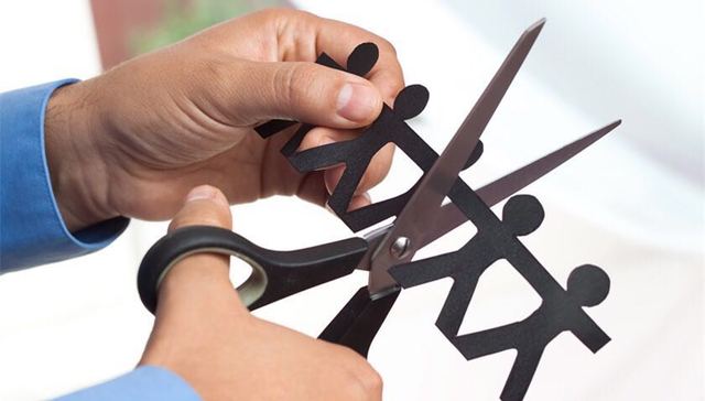 互联网年底大裁员：谁说公司业绩下滑你才会被裁员？