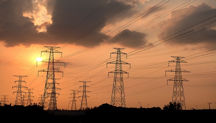 用电负荷,错峰,峰度,负荷预测,旋转备用,电煤供应,电力电量,寒潮天气,江苏电网,南方电网公司