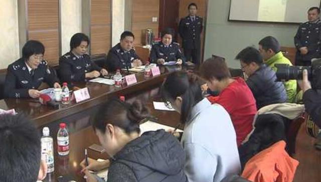 微信,公众号,业务,上海警方,网络媒体,走转改,受理,社区公共户,户籍云窗口,上海公安