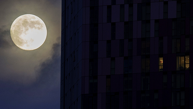 血月,拍摄,赏月,但愿人长久,天文奇观,月亮女神,央视新闻,视觉盛宴,攻略,欣赏