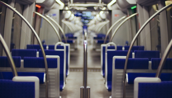 抢票,QuestMobile,产业链,美团,有偿,手机浏览器,软件,携程,主旋律,公铁联运