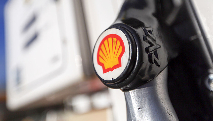 太阳能面板,高油价时代,原油价格,壳牌石油公司,壳牌公司,跌至,天然气需求,国际能源机构,风电项目