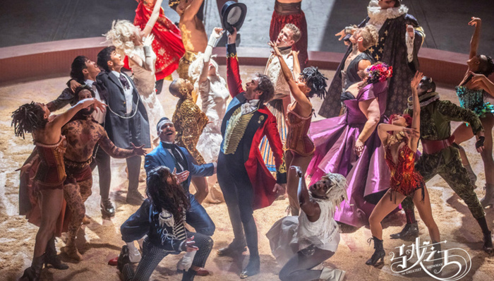 【个人意见】《马戏之王》：“金刚狼”卸下钢爪和一身肌肉 变成载歌载舞的X教授