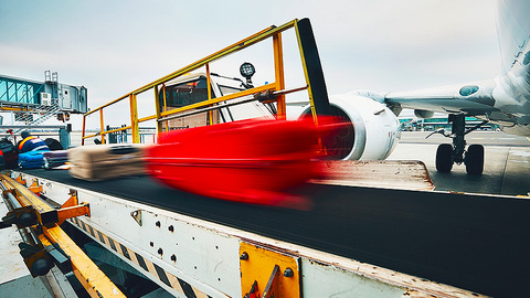 【网络媒体走转改】新温州人带回家的伴手礼变了 温籍侨胞带出国的家乡味没变