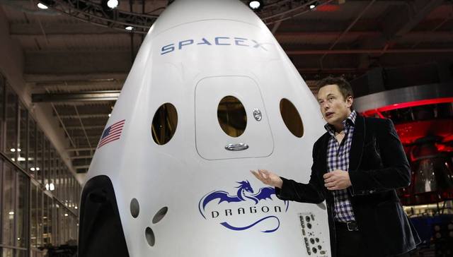 马斯克的“猎鹰”火箭上天了 一家初创公司如何战胜NASA？