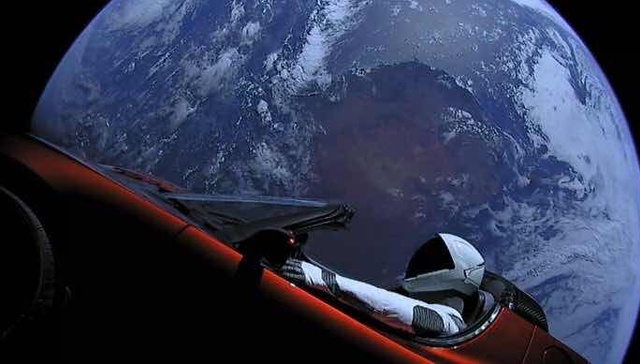 【视频】开特斯拉上天？SpaceX在太空里拍了一支汽车广告