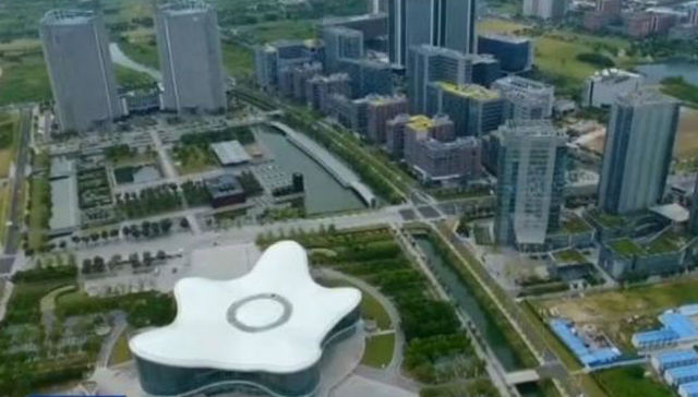 土地开发强度,实体经济,中国特色社会主义,天花板,金山银山,一号文件,产能,低端,科研人员,江苏省委