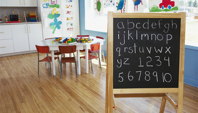 学前教育,,立法,,二孩,,幼儿园