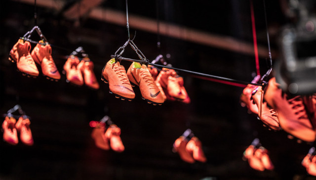 【深度】决战世界杯 耐克究竟能不能玩得转足球？