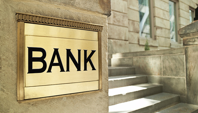 银行业从业指引将出炉：“飞单”、“假理财”临时工不背锅