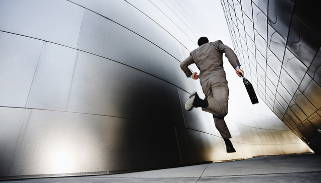 53万亿资管业江湖背后：货基规模排名失宠 基金子公司凛冬已至