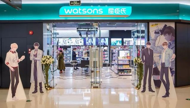 屈臣氏开了15家“恋与制作人”主题店  会吸引李泽言白起的迷妹们吗？
