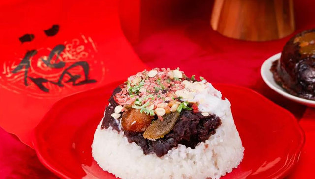 把老字号八宝饭蒸过一轮，你们的年夜饭甜品有着落了！