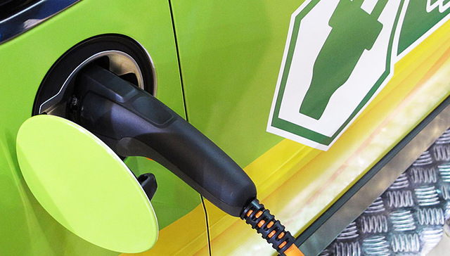 新能源汽车,地方保护,一致性,动力电池,乘用车,补贴标准,补贴资金,车辆生产企业及产品公告,电动客车