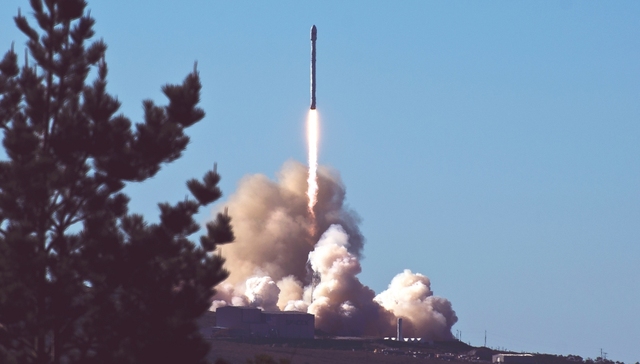 SpaceX,卫星工程,OneWeb,首发,互联网服务,互联网接入,原型产品,卫星技术,发射,互联网