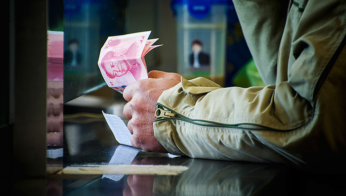 棱镜,各地特色小吃,Trustdata,现金贷款,90后,蓝领工人,利息,腾讯,经济人,平台