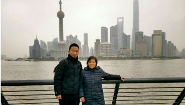 掌心,妈妈的手,父母,思亲,孩子,目送,背影,十年寒窗,演奏,上海动物园