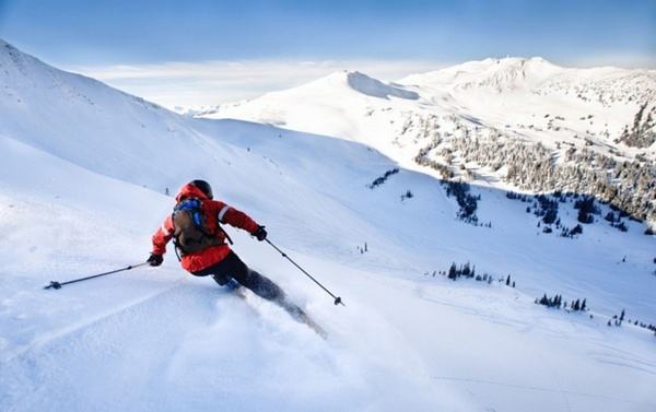 春节前四天全国旅游收入3527亿元 冰雪游热销