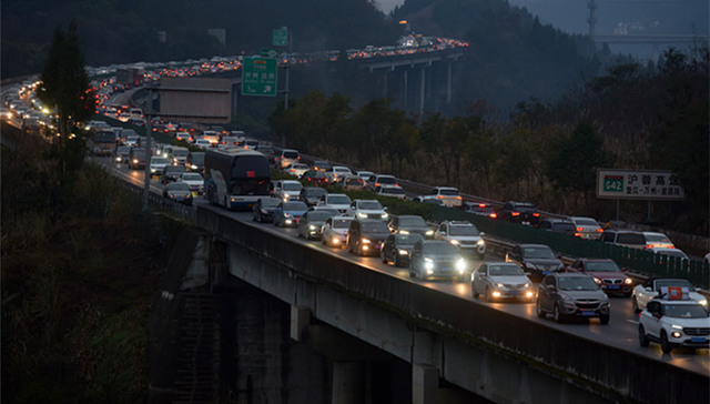 返程,降温降雪,大部,西北地区东部,青藏高原东部,客流高峰,局地,黄淮,大风降温,冷空气