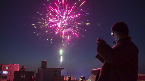 【网络媒体走转改】上海8位春节“留守者”的故事