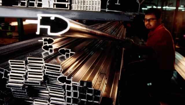 美国要对进口钢铝征重税：盟友扬言反制 本国企业遭殃