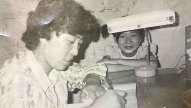 妈妈的手,课程,备课,1996年,年级,视频聊天,微信,大年三十,小学教师,学生