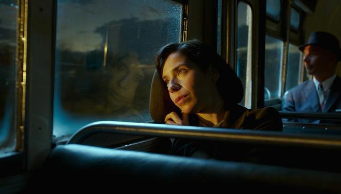 【文娱早报】宁浩监制《热带往事》夺柏林创投大奖  《水形物语》被指控抄袭《倾听你低语》