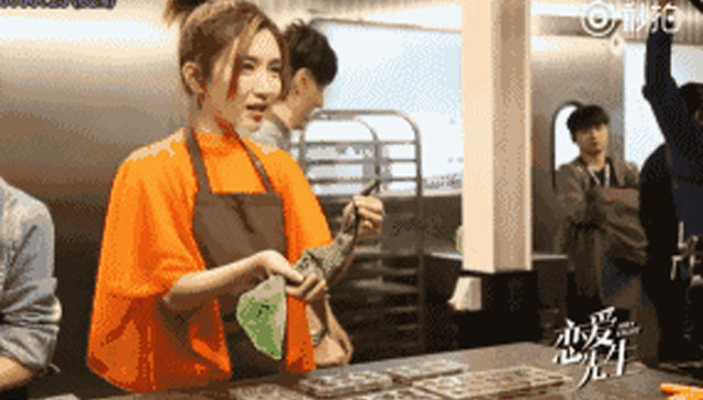 靳东江疏影主演的《恋爱先生》，把京城的时髦酒店都睡了一个遍