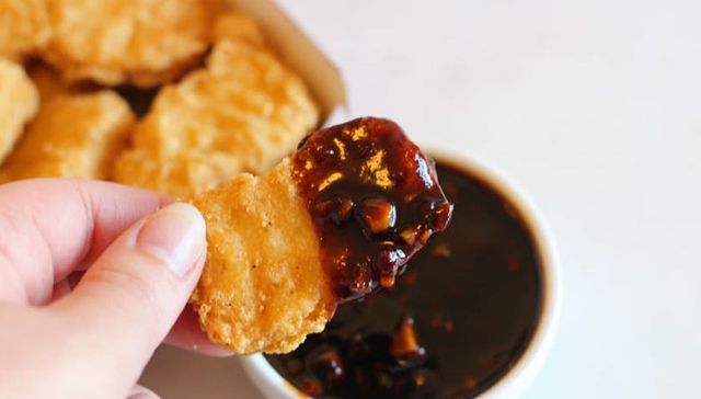 社交网络的胜利！美国麦当劳全面供应四川辣酱