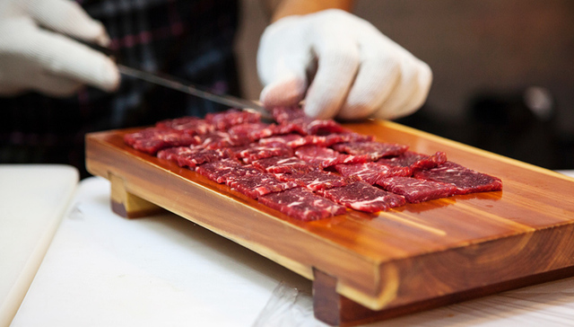 中国赴日游客偏爱豪华料理 买买买过后“爆食”或升温