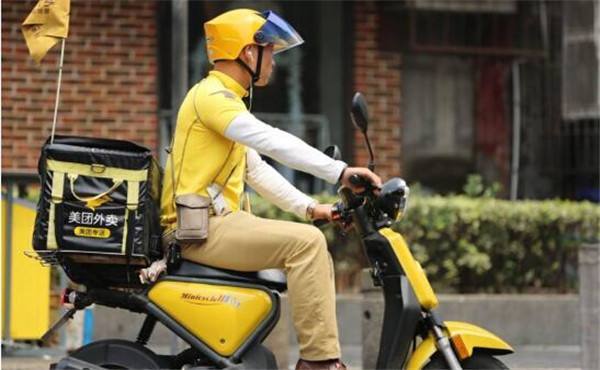 美团外卖开始送衣服 新零售模式撬动同城物流新机会