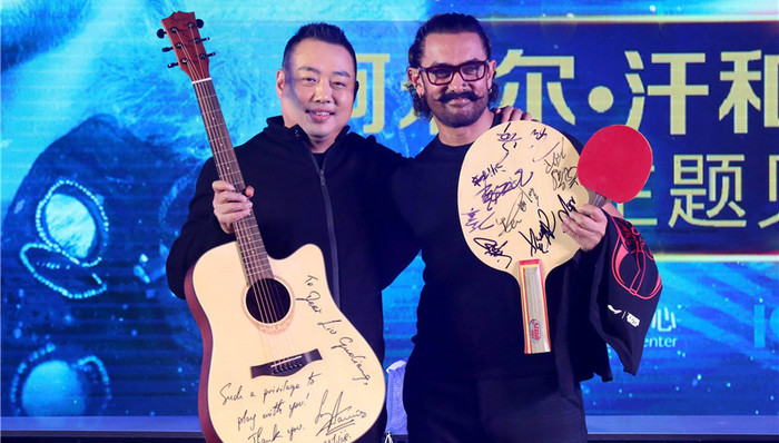 获封“乒乓球第一解说” 刘国梁在线说球粉丝突破2000万