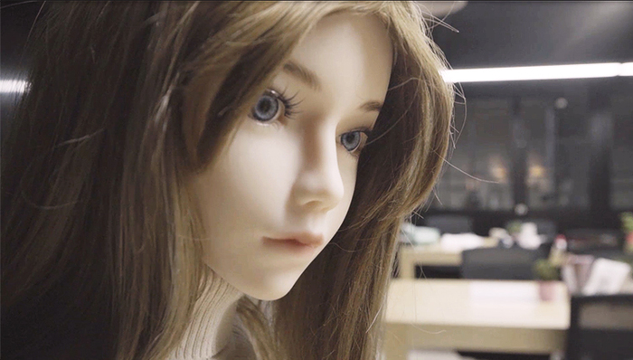 硅胶娃娃,大龄单身宅男,陪伴,情感关系