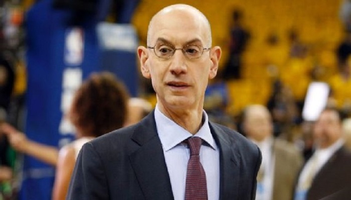 亚当·萧华,NBA,独行侠