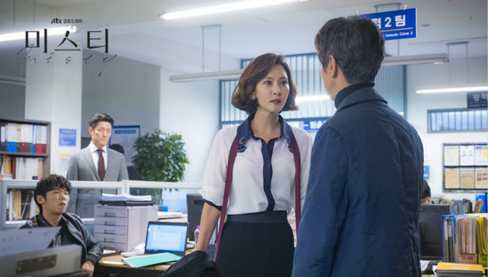 新闻立台的JTBC又放大招！曝朴槿惠、掀性侵案、造爆火韩剧 怎么做到的？